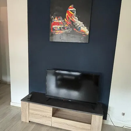 Apartamento Vue Sur Saint Quentin Un à Part