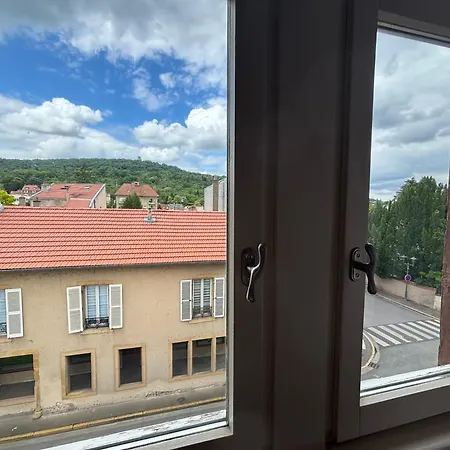 Apartment Vue Sur Saint Quentin Un Sejour A Part Longeville-les-Metz