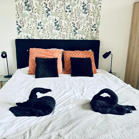 Apartamento Vue Sur Saint Quentin Un à Part *