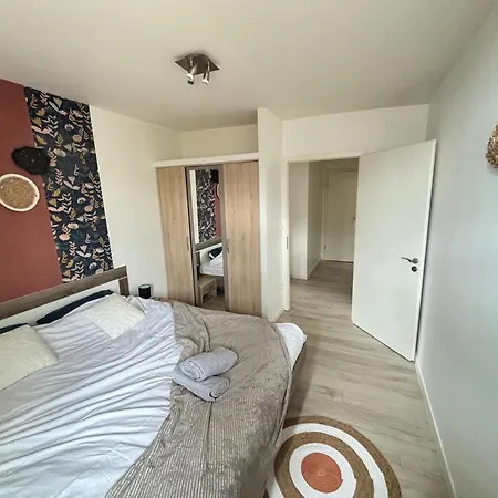Apartment Vue Sur Saint Quentin Un Sejour A Part Longeville-les-Metz