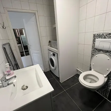 Apartamento Vue Sur Saint Quentin Un à Part *