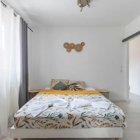 Vue Sur Saint Quentin Un Sejour A Part