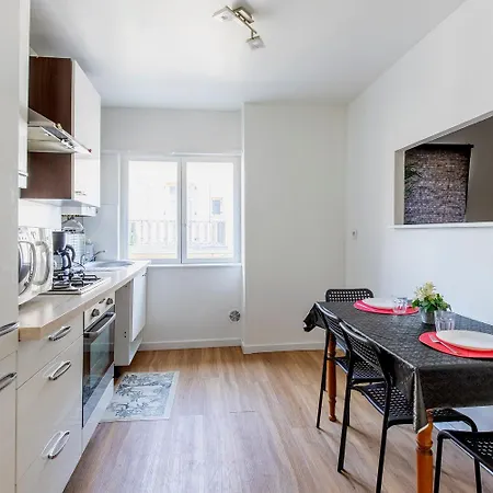 Vue Sur Saint Quentin Un Sejour A Part