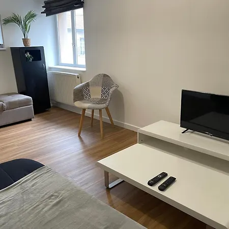 Vue Sur Saint Quentin Un Sejour A Part Apartmán Longeville-les-Metz