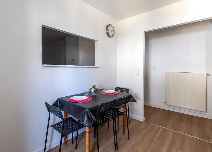 Vue Sur Saint Quentin Un Sejour A Part